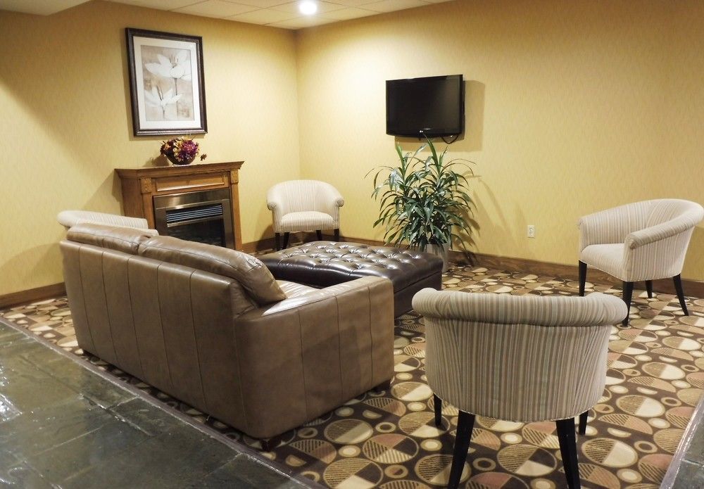 Quality Inn & Suites Owego Bagian luar foto