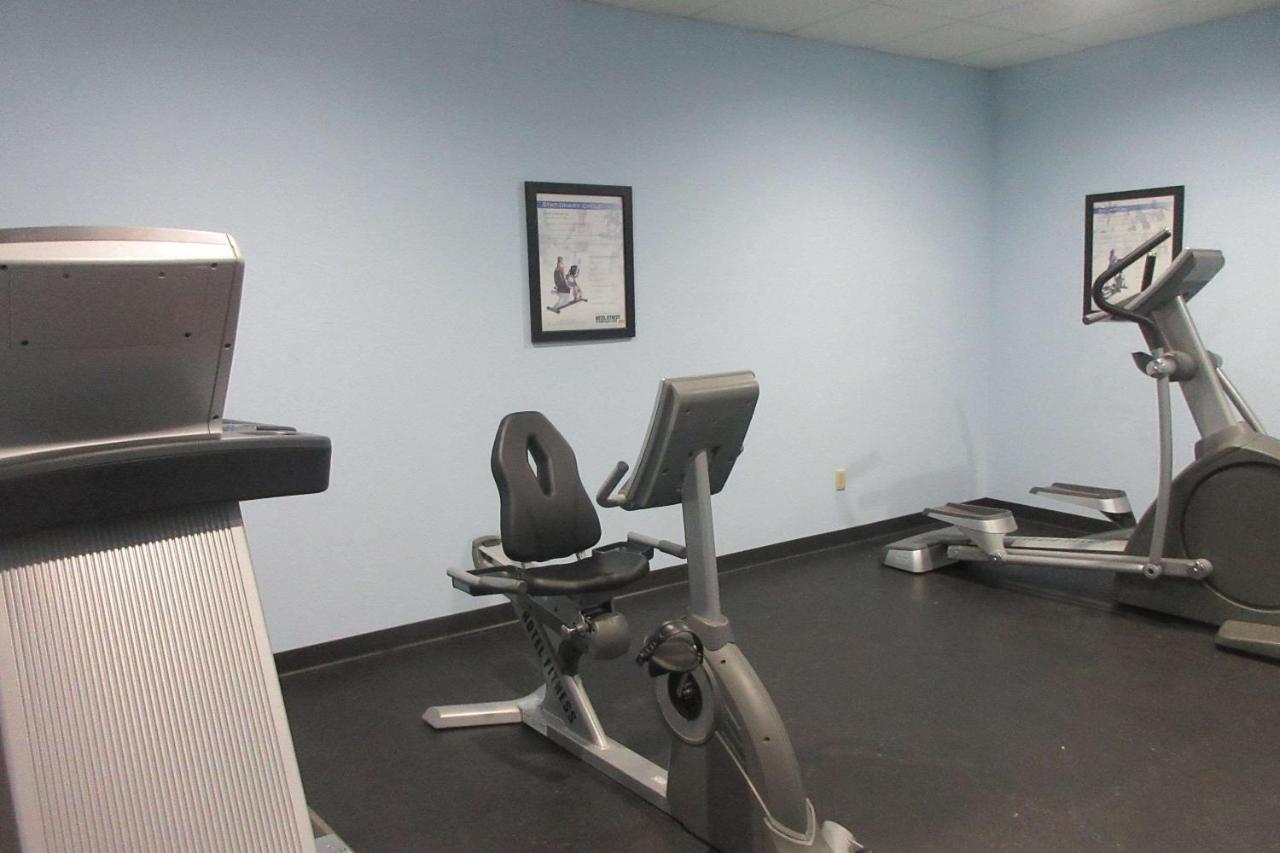Quality Inn & Suites Owego Bagian luar foto